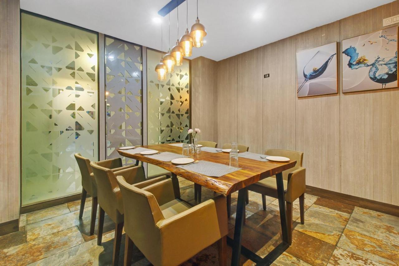 Collection O Hotel Swagath Pride Mancherāl Buitenkant foto