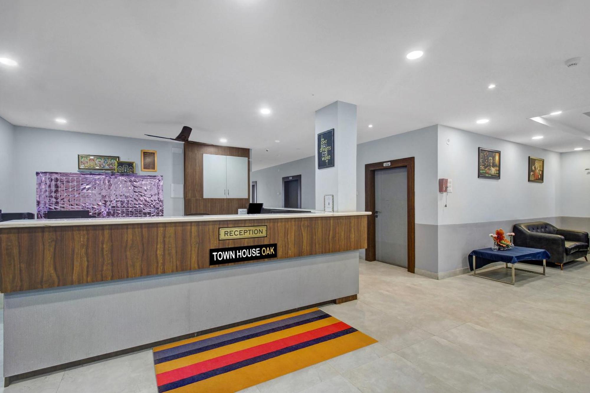 Collection O Hotel Swagath Pride Mancherāl Buitenkant foto